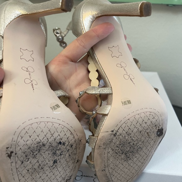 Jessica Simpson - Gilded Gold - Jakkie heel - 8M - Picture 3 of 4